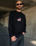 sweatshirt-omid.jpg